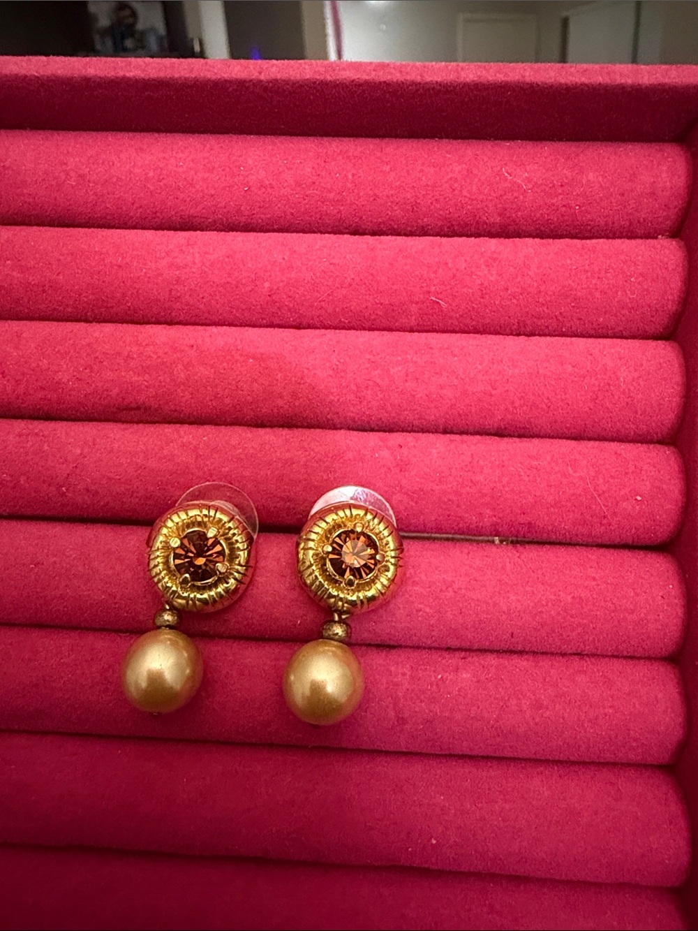 Gold Drop Pearl Earrings - Elegant Women's Jewelry